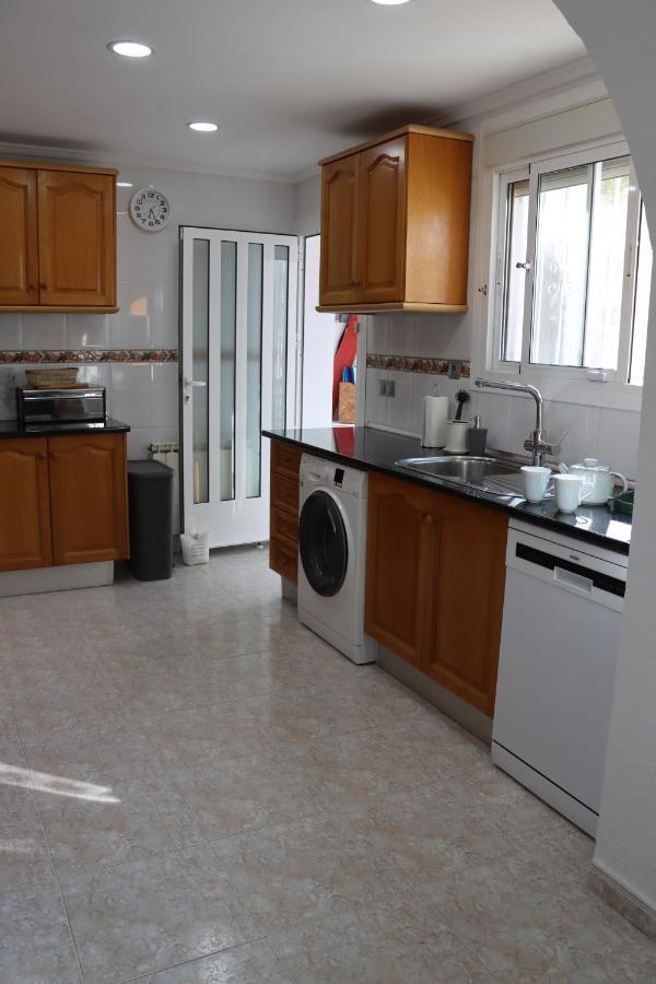 Villa Lovely 3 Bedroom In Campasol Mazarron