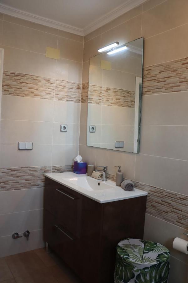 Lovely 3 Bedroom In Campasol Villa