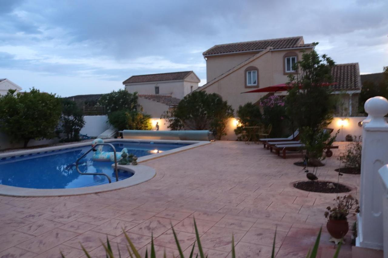 Villa Lovely 3 Bedroom In Campasol *
