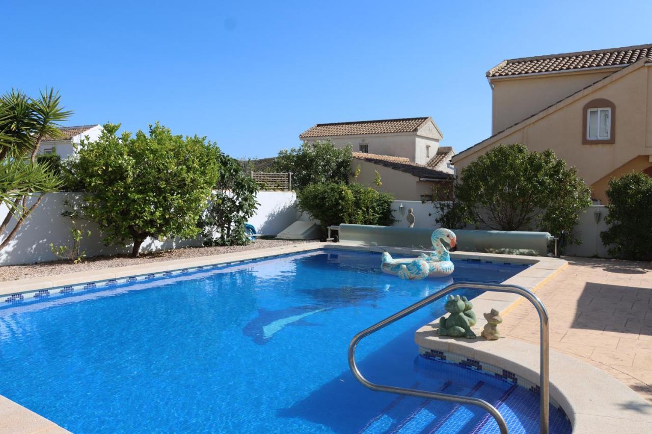 Lovely 3 Bedroom In Campasol Villa *