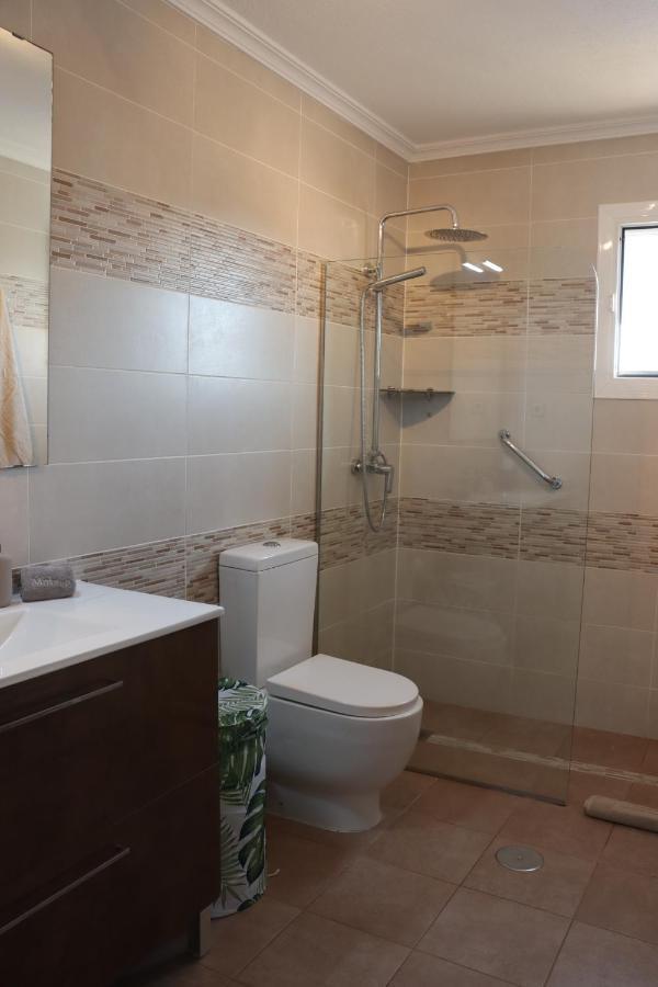 Villa Lovely 3 Bedroom In Campasol Mazarron