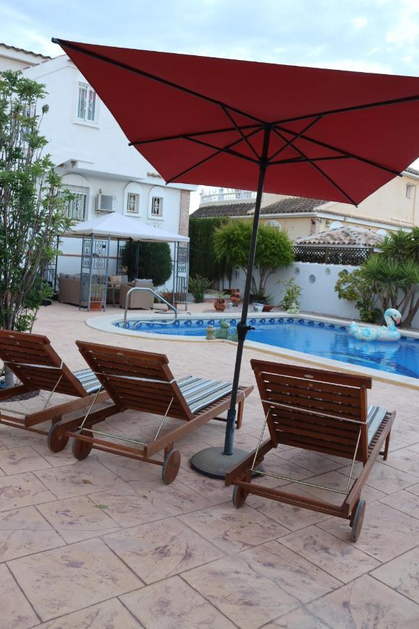 Lovely 3 Bedroom In Campasol