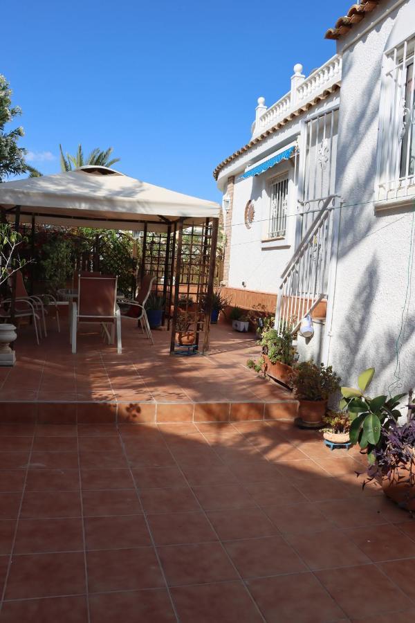 Lovely 3 Bedroom In Campasol Villa