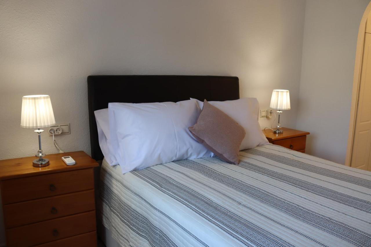 Villa Lovely 3 Bedroom In Campasol *